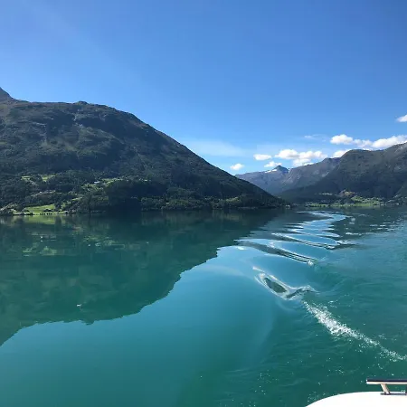 Tunold Gard - Karhus * Mindresunde