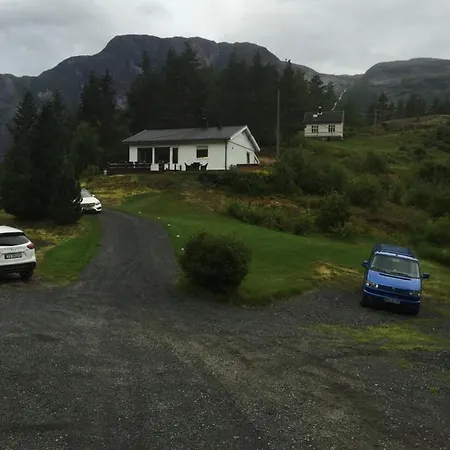 Tunold Gard - Karhus * Mindresunde