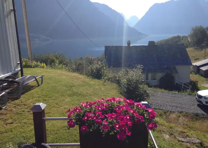 Vila Tunold Gard - Karhus *